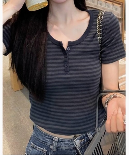 LADY LIKE(レディライク)の「ヘンリーネックコンパクト半袖Tシャツ(Tシャツ/カットソー・レディース・ホワイト/イエロー/ネイビー・M)」の10枚目の写真