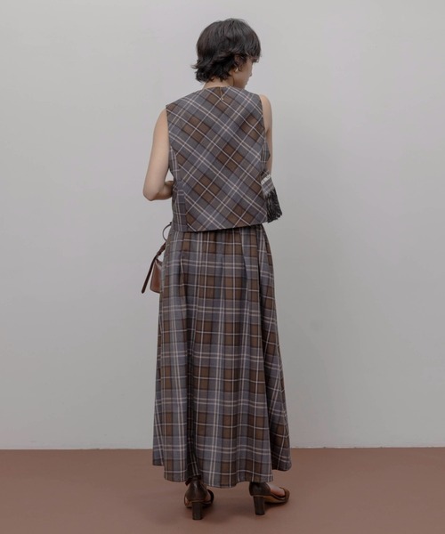 ロゴテープチェックベスト Eimee Law│Eimee Law & LHELBIE 公式