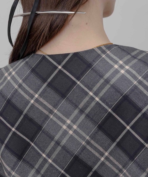 Eimee Law（エイミーロウ）の「ロゴテープチェックベスト（ベスト・レディース・グレー/チャコールグレー/ブラウン・FREE）」の11枚目の写真