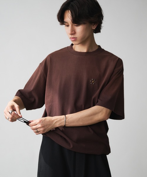 セール】Vintage-like Studded T-Shirt / ヴィンテージライク