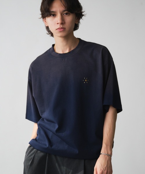 Adoon plain（アドーンプレーン）の「Vintage-like Studded T-Shirt / ヴィンテージライクスタッズTシャツ（Tシャツ/カットソー・メンズ・オフホワイト/ネイビー/ブラック/ブラウン/レッド系その他・MEDIUM/LARGE）」の12枚目の写真