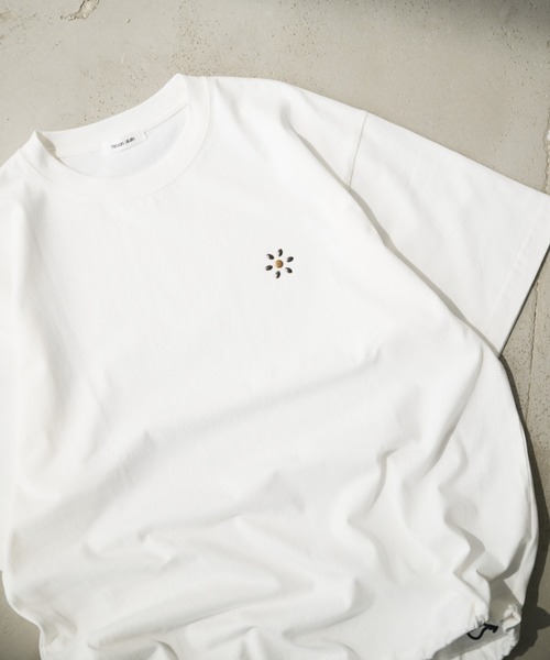 Adoon plain（アドーンプレーン）の「Vintage-like Studded T-Shirt / ヴィンテージライクスタッズTシャツ（Tシャツ/カットソー・メンズ・オフホワイト/ネイビー/ブラック/ブラウン/レッド系その他・MEDIUM/LARGE）」の6枚目の写真