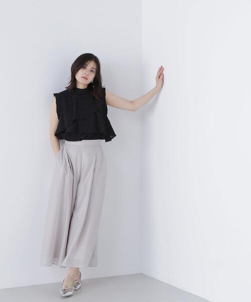 NATURAL BEAUTY BASIC(ナチュラルビューティーベーシック)の「リラクシーフレアパンツ(その他パンツ・レディース・ライトグリーン/ブラック/グレー・SMALL/MEDIUM)」の1枚目の写真