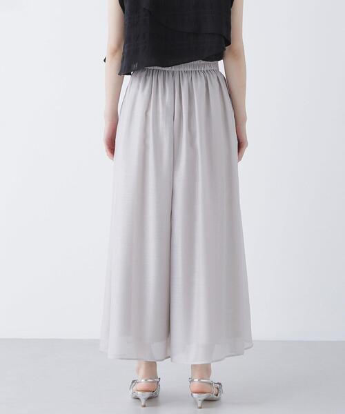 NATURAL BEAUTY BASIC(ナチュラルビューティーベーシック)の「リラクシーフレアパンツ(その他パンツ・レディース・ライトグリーン/ブラック/グレー・SMALL/MEDIUM)」の4枚目の写真