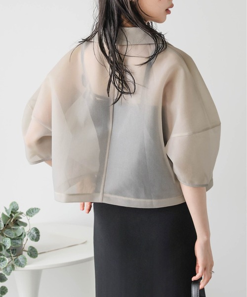 AMELY(エミリー)の「ランタンスリーブ シアージャケット(その他アウター・レディース・ブラック/ベージュ・フリー)」の11枚目の写真