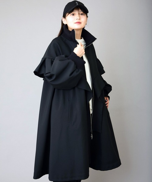 FLUMOR(フラマー)の「Aラインフリルコート(モッズコート・レディース・ブラック・38)」の4枚目の写真