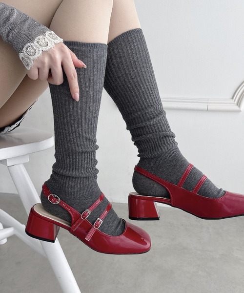 Loueme（ルエム）の「【6色展開】カラーリブハイソックス（ソックス/靴下・レディース・グレー/ブラウン/ホワイト/ブラック/アイボリー/レッド・FREE）」の5枚目の写真