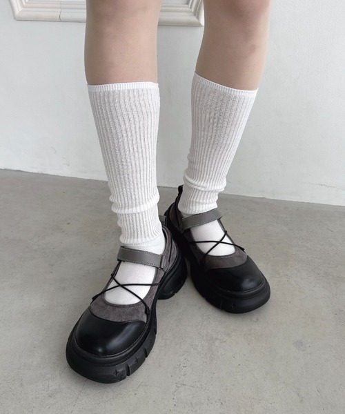 Loueme（ルエム）の「【6色展開】カラーリブハイソックス（ソックス/靴下・レディース・グレー/ブラウン/ホワイト/ブラック/アイボリー/レッド・FREE）」の10枚目の写真