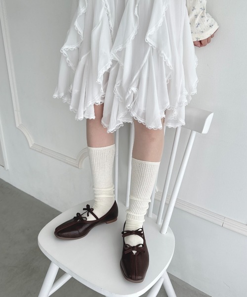 Loueme（ルエム）の「【6色展開】カラーリブハイソックス（ソックス/靴下・レディース・グレー/ブラウン/ホワイト/ブラック/アイボリー/レッド・FREE）」の16枚目の写真