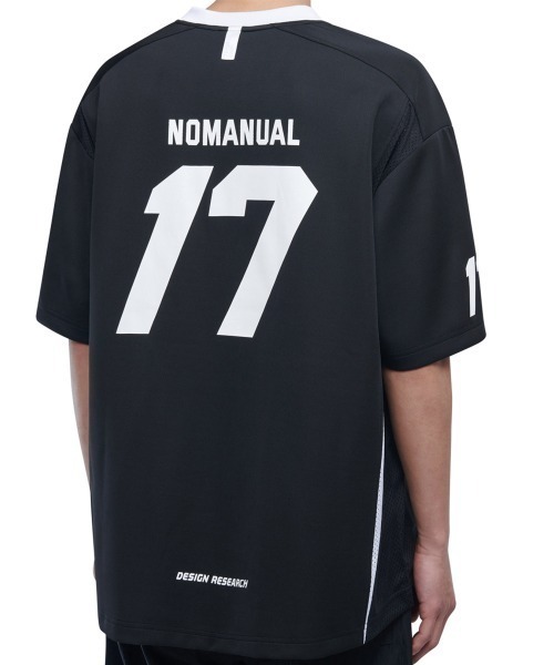 【NOMANUAL】 17 MESH BLOCK FOOTBALL JERSEY ★韓国の大人気★ 17 MESH BLOCK FOOTBALL JERSEY - BLACK - nomanual
