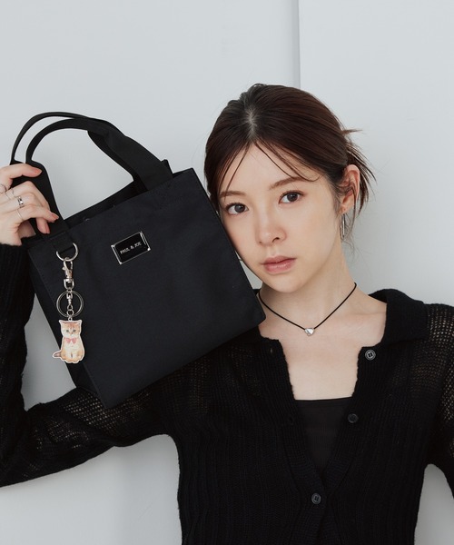 PAUL & JOE ACCESSOIRES（ポールアンドジョーアクセソワ）の「PAUL & JOE ACCESSOIRES (ポール＆ジョーアクセソワ)ランチトート  PJA-B1323 カジュアル・プレートメタル（トートバッグ・レディース・ブラック・FREE）」の7枚目の写真
