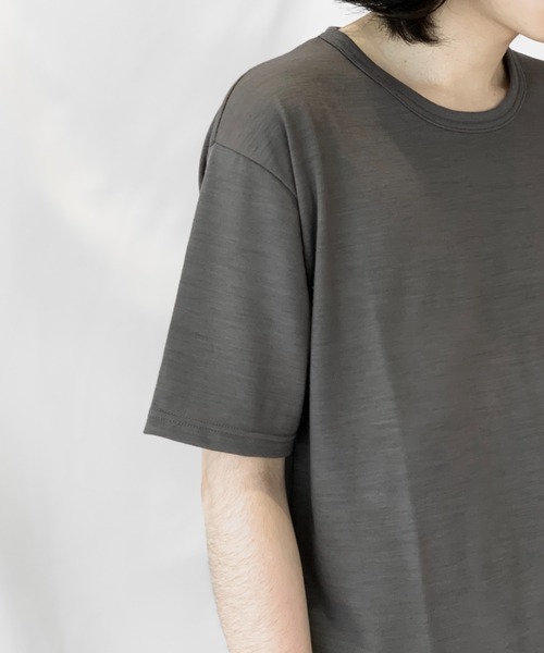 Toironier（トワロニエ）の「Toironier/トワロニエ/Merino Wool-T（Tシャツ/カットソー・メンズ・ブラック/ベージュ/チャコールグレー・1/2）」の7枚目の写真