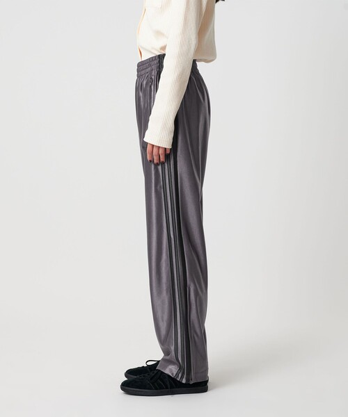 adidas Originals(アディダスオリジナルス)の「<adidas Originals>ファイヤーバード メタリックトラックパンツ(その他パンツ・レディース・グレー系/ブラック・S/XS)」の12枚目の写真
