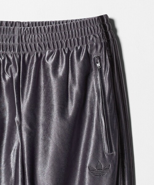 adidas Originals(アディダスオリジナルス)の「<adidas Originals>ファイヤーバード メタリックトラックパンツ(その他パンツ・レディース・グレー系/ブラック・S/XS)」の16枚目の写真