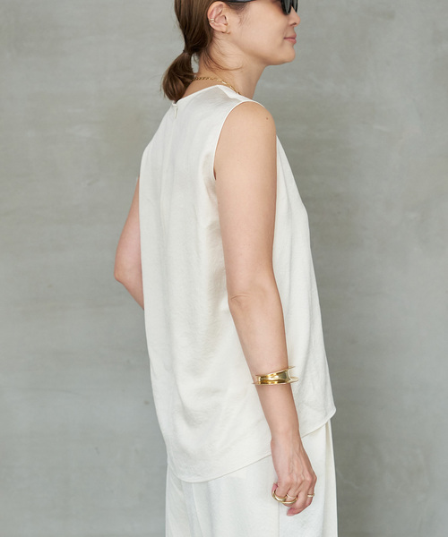 Deuxieme Classe(ドゥーズィエムクラス)の「Minimal Satin ブラウス(シャツ/ブラウス・レディース・ホワイト/ネイビー・FREE)」の16枚目の写真