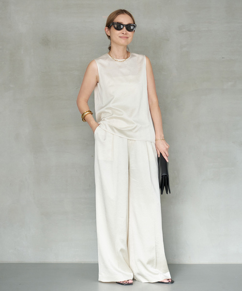 Deuxieme Classe(ドゥーズィエムクラス)の「Minimal Satin ブラウス(シャツ/ブラウス・レディース・ホワイト/ネイビー・FREE)」の18枚目の写真