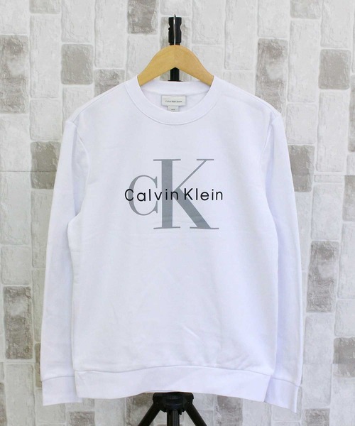 Calvin Klein（カルバン・クライン）の「CK モノグラムロゴ スウェット クルーネック MONOLOGO FLEECE CREW NECK（スウェット・メンズ・グレー/ブラック/ホワイト・S/M/L/XL）」の4枚目の写真