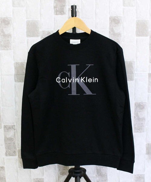 Calvin Klein（カルバン・クライン）の「CK モノグラムロゴ スウェット クルーネック MONOLOGO FLEECE CREW NECK（スウェット・メンズ・グレー/ブラック/ホワイト・S/M/L/XL）」の9枚目の写真