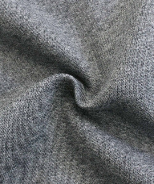 Calvin Klein（カルバン・クライン）の「CK モノグラムロゴ スウェット クルーネック MONOLOGO FLEECE CREW NECK（スウェット・メンズ・グレー/ブラック/ホワイト・S/M/L/XL）」の16枚目の写真