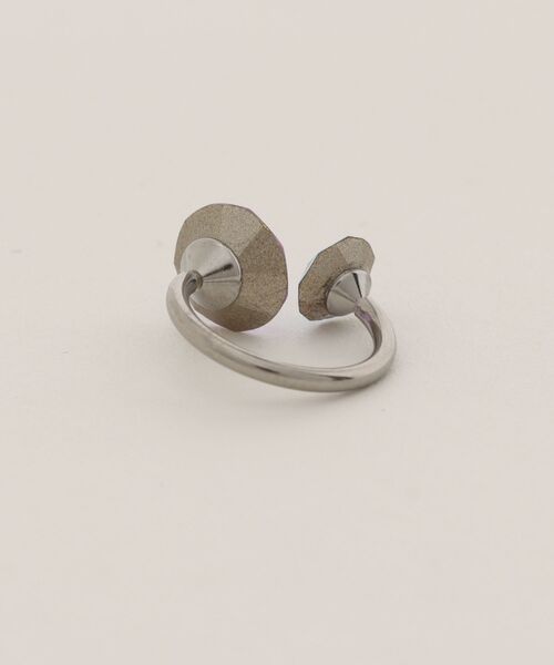 styiro（スタイロ）の「バイカラービジューキャッチボディピアス（ピアス（片耳用）・レディース・パープル/ブルー/サーモンピンク/ピンク・FREE）」の6枚目の写真