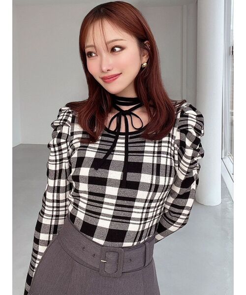 RESEXXY（リゼクシー）の「チョーカーデザインニットトップス（ニット/セーター・レディース・ブラック/ピンク/その他1/レッド・FREE）」の16枚目の写真