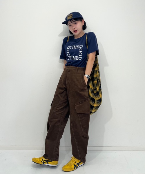 ZOZOMARKET(ゾゾマーケット)の「ZOZOMARKET by tomoka - コーデュロイバレルレッグツイストカーゴ(カーゴパンツ・レディース・ダークブラウン・マルチサイズ)」の6枚目の写真