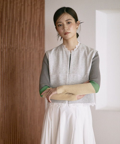 Firsthand（ファーストハンド）の「Firsthand/ファーストハンド オーガニックコットン レース スウェットベスト / 裏毛スウェット（ベスト・レディース・ブラック/グレー/ブラウン・ONE SIZE）」の7枚目の写真