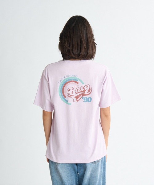 ROXY(ロキシー)の「RETRO RAINBOW TEE /ロキシーバックプリント半袖Tシャツ(Tシャツ/カットソー・レディース・ピンク/ホワイト・MEDIUM/LARGE/X-LARGE)」の9枚目の写真