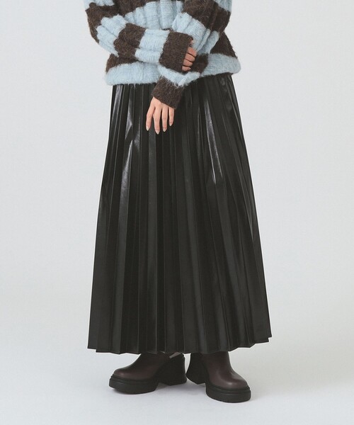 Ray BEAMS（レイビームス）の「メタリックプリーツスカート（スカート・レディース・ブラック/シルバー・1/0）」の10枚目の写真