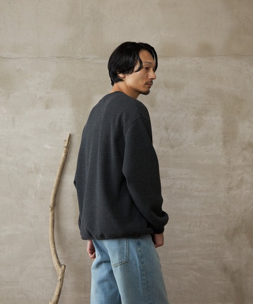 paradigm（パラダイム）の「【paradigm】パフィーストレッチドロストクルーネックU（Tシャツ/カットソー・レディース・ダークグレー/オフホワイト・SMALL/MEDIUM/LARGE）」の5枚目の写真