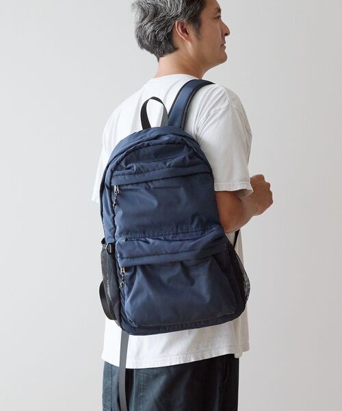 AMERICAN HOLIC（アメリカンホリック）の「多機能リュック（バックパック/リュック・レディース・グレー/ブラック/ブラウン/ネイビー・FREE）」の14枚目の写真