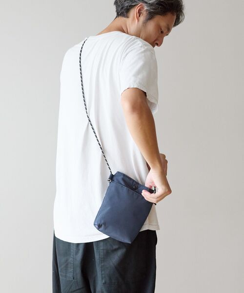 AMERICAN HOLIC（アメリカンホリック）の「多機能リュック（バックパック/リュック・レディース・グレー/ブラック/ブラウン/ネイビー・FREE）」の15枚目の写真