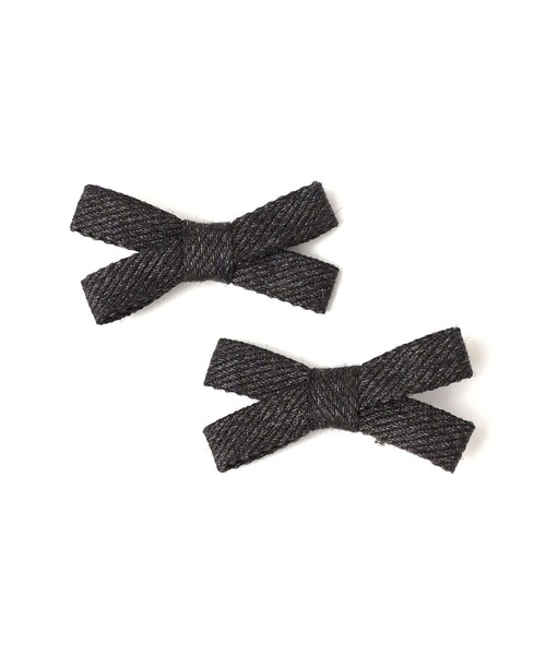 SHIPS（シップス）の「SHIPS KIDS:ツイル リボン ヘアピン セット（ヘアピン・キッズ・ピンク系その他/ダークグレー/ブルー系その他・ONE SIZE）」の2枚目の写真