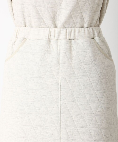 Columbia（コロンビア）の「キルト きれいめカジュアル Columbia／ウィメンズ アリソンバレー スカート ロング／コロンビア（スカート・レディース・ホワイト/ブラック・L/XL/M/S）」の12枚目の写真