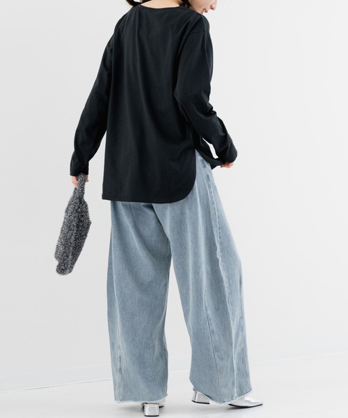 refinedworks（リファインドワークス）の「【refinedworks】猫プリント が可愛い ロンT（Tシャツ/カットソー・レディース・ブラック/ホワイト・FREE）」の5枚目の写真