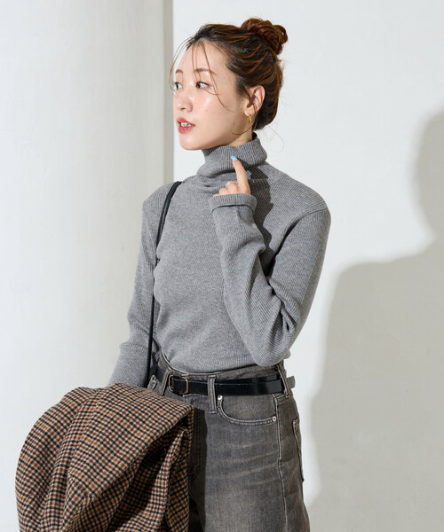 限定展開 吸湿発熱 リブ タートル ネック ニット プルオーバー（ニット