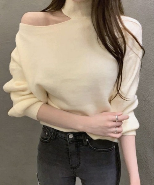 kirakiraShop(キラキラショップ)の「さりげない肌見せで、大人の抜け感を。ワンオフショルダー カットアウト ニット(ニット/セーター・レディース・ブラック/ホワイト/グレー・FREE)」の20枚目の写真