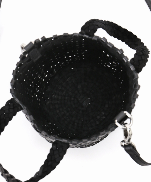 FRAMeWORK（フレームワーク）の「THE BAGMATI/ ザバグマティ 別注SHOULDER付きleather編みバッグ（ハンドバッグ・レディース・ブラウン/ブラック・FREE）」の12枚目の写真