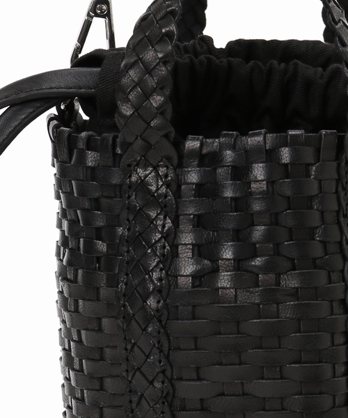 FRAMeWORK（フレームワーク）の「THE BAGMATI/ ザバグマティ 別注SHOULDER付きleather編みバッグ（ハンドバッグ・レディース・ブラウン/ブラック・FREE）」の19枚目の写真