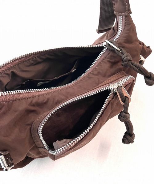 Casselini(キャセリーニ)の「DOWNYショルダー(ショルダーバッグ・レディース・ブラウン/ブラック・ONE SIZE)」の22枚目の写真