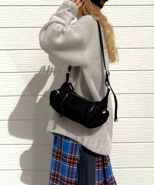 Casselini(キャセリーニ)の「DOWNYショルダー(ショルダーバッグ・レディース・ブラウン/ブラック・ONE SIZE)」の16枚目の写真