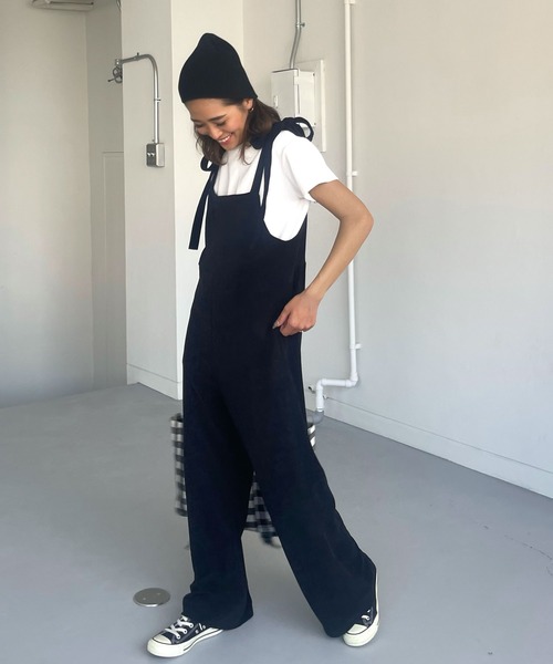 CHERI since1985(シェリ)の「肩紐リボンベロアサロペットパンツ(サロペット/オーバーオール・レディース・ブラック/ベージュ・FREE)」の19枚目の写真