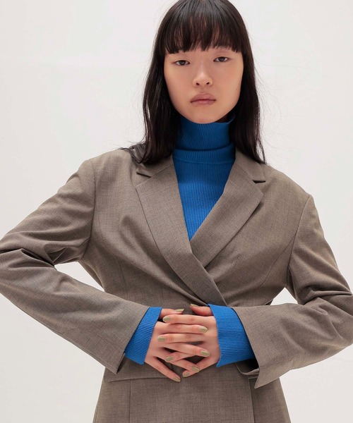 DRESSLAVE(ドレスレイブ)の「playful asymmetric blazer(変形アシンメトリージャケット)(テーラードジャケット・レディース・ライトブラウン/ブラック・38)」の6枚目の写真