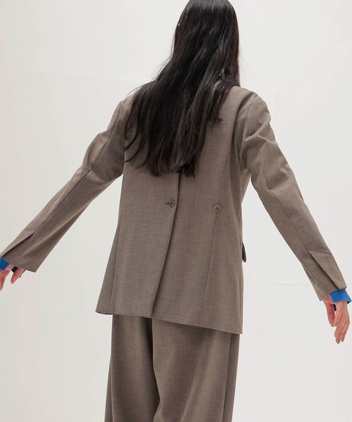 DRESSLAVE(ドレスレイブ)の「playful asymmetric blazer(変形アシンメトリージャケット)(テーラードジャケット・レディース・ライトブラウン/ブラック・38)」の12枚目の写真