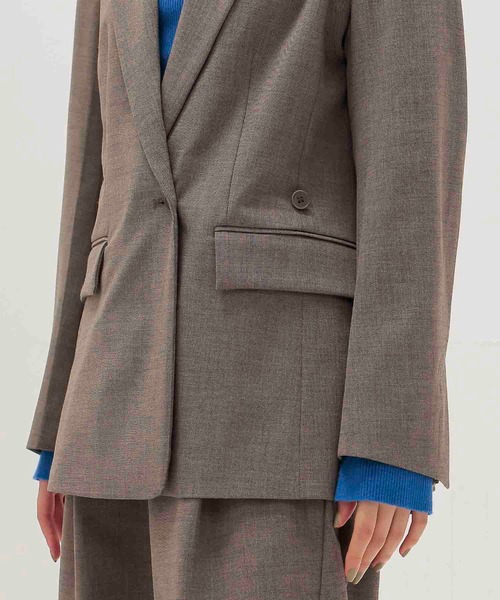 DRESSLAVE(ドレスレイブ)の「playful asymmetric blazer(変形アシンメトリージャケット)(テーラードジャケット・レディース・ライトブラウン/ブラック・38)」の14枚目の写真