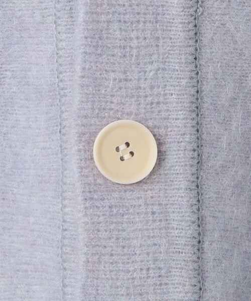 UNFIL（アンフィル）の「UNFIL | スーパーキッドモヘア Vネックカーディガン WOMEN（ニット/セーター・レディース・ブラック/ライトブルー・1）」の9枚目の写真