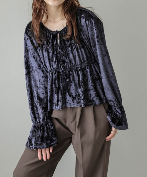 AMELY(エミリー)の「ベロアシャーリングトップス(その他トップス・レディース・ブラウン/ベージュ/ネイビー・フリー)」の3枚目の写真