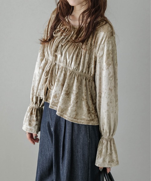 AMELY(エミリー)の「ベロアシャーリングトップス(その他トップス・レディース・ブラウン/ベージュ/ネイビー・フリー)」の11枚目の写真
