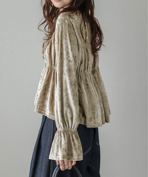 AMELY(エミリー)の「ベロアシャーリングトップス(その他トップス・レディース・ブラウン/ベージュ/ネイビー・フリー)」の12枚目の写真