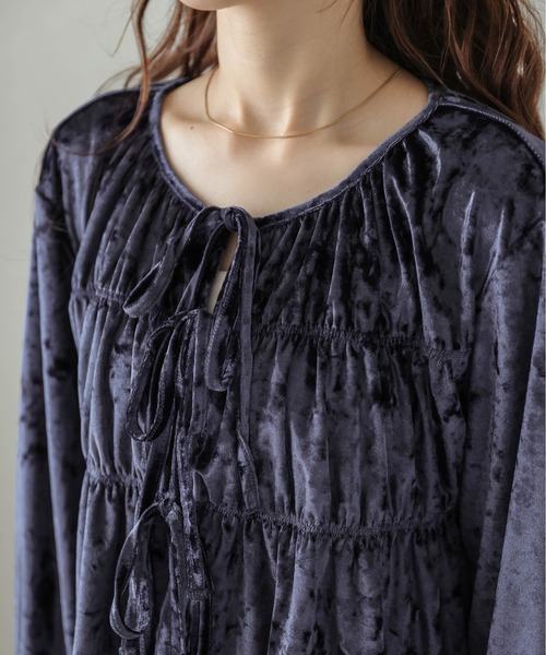 AMELY(エミリー)の「ベロアシャーリングトップス(その他トップス・レディース・ブラウン/ベージュ/ネイビー・フリー)」の18枚目の写真